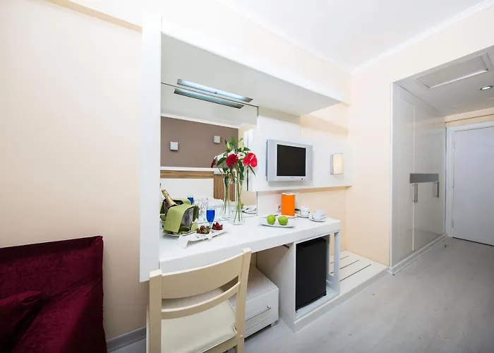 Armir Resort Hotel 5*